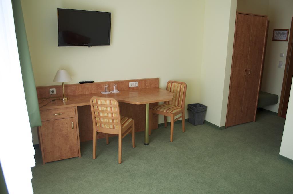 Gasthof&Pension Zum Himmel Rubenow Zimmer foto