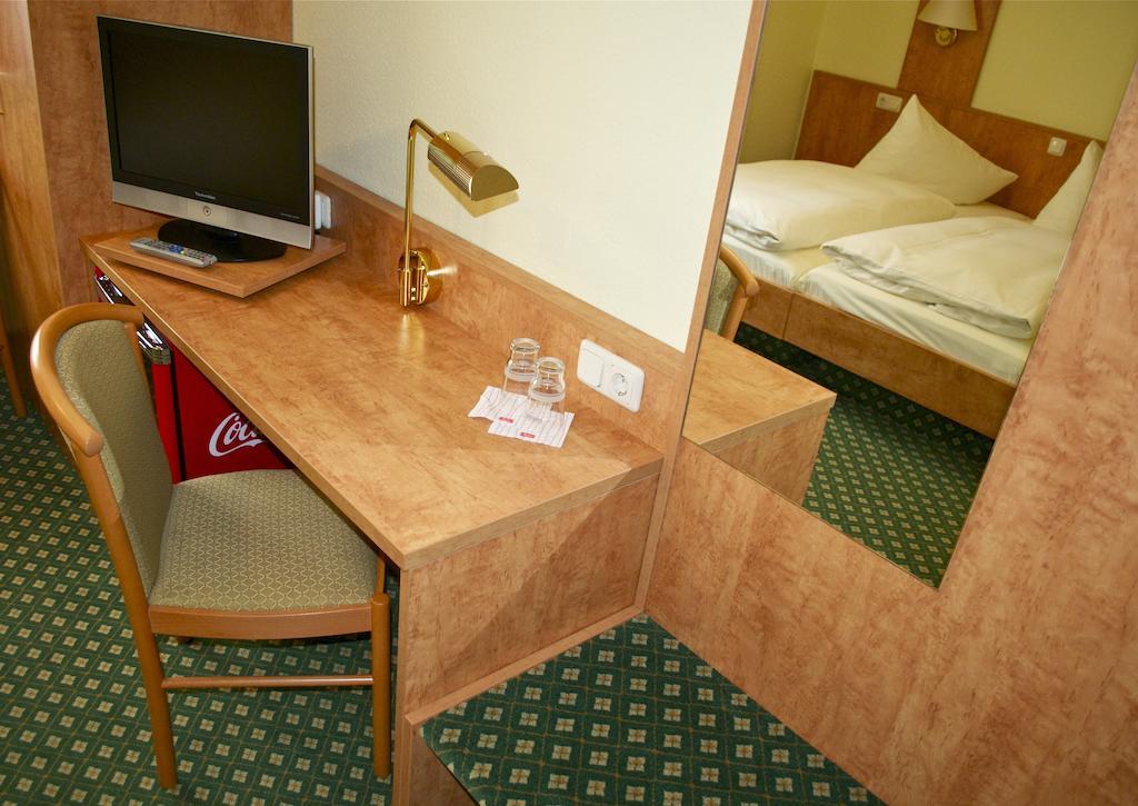 Gasthof&Pension Zum Himmel Rubenow Zimmer foto