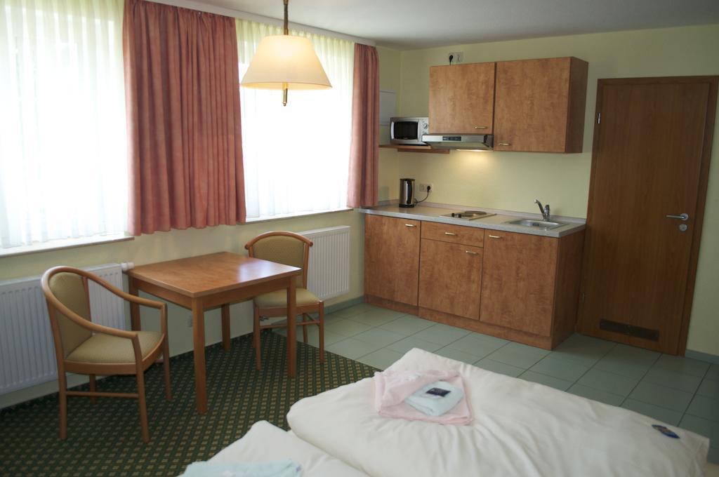 Gasthof&Pension Zum Himmel Rubenow Zimmer foto